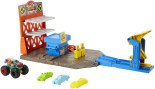 hot-wheels-monster-trucks-blast-station-playset-mismoosh-1